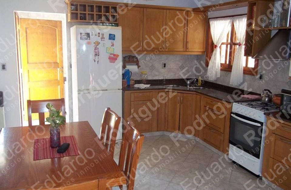 En venta excelente chalet