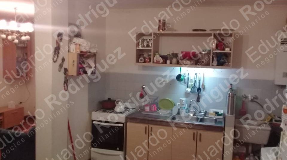 En venta dpto - calle Peru