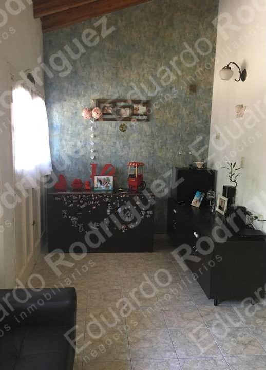 En venta excelente chalet calle Estado de Israel