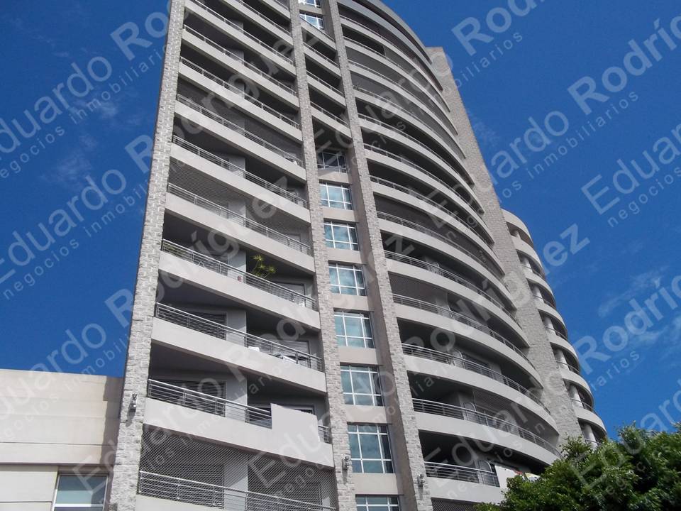 Se alquila excelente dpto zona Parque Urquiza