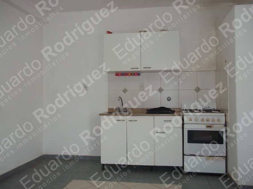 Se alquila dpto. en planta baja - un dormitorio Oro Verde