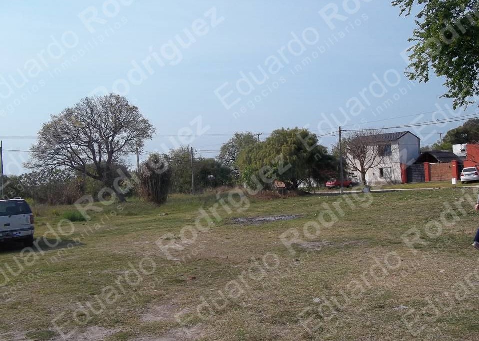 En venta terreno zona Acceso Norte