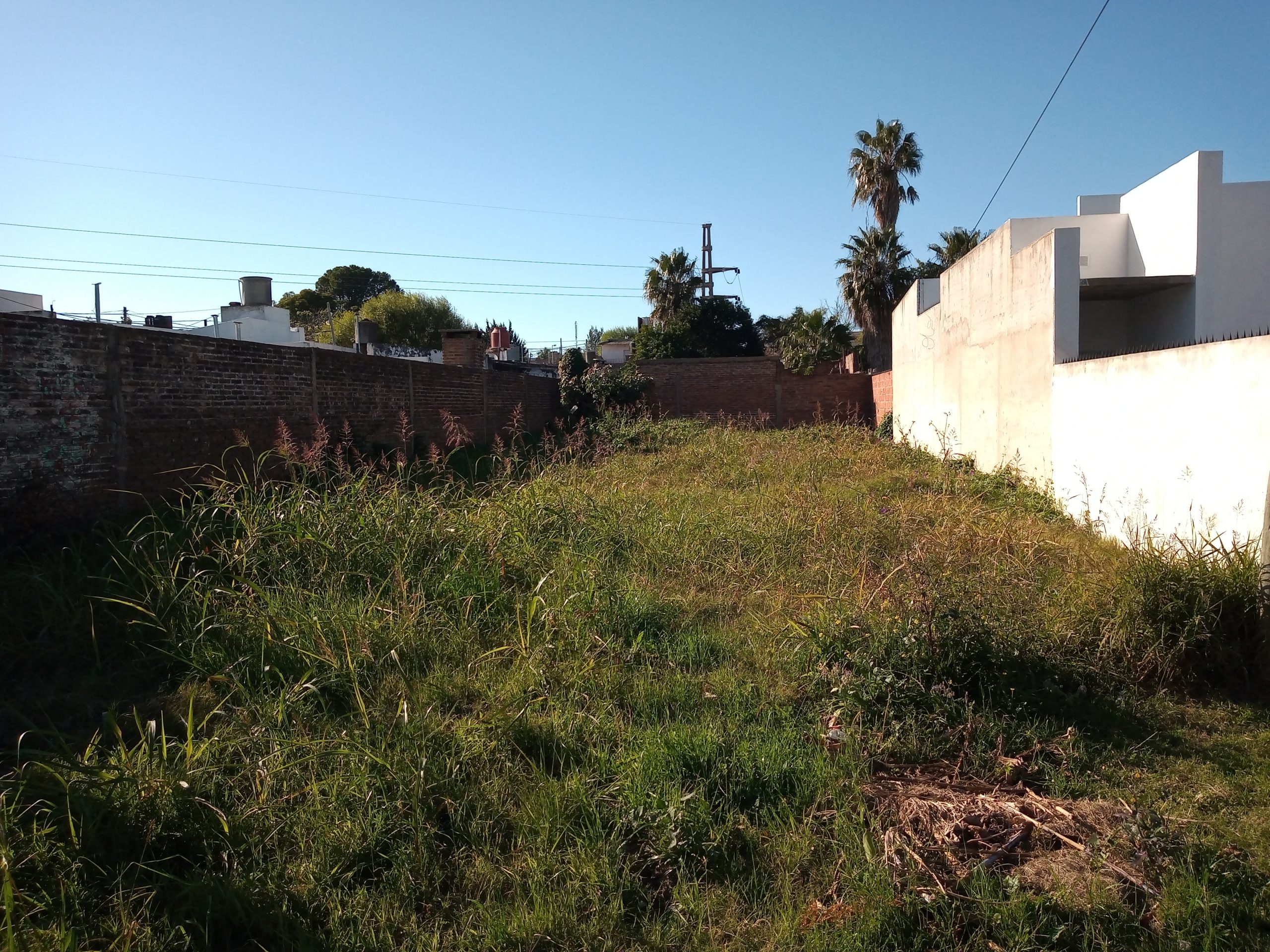 En venta excelente terreno zona Blas Parera y Don Bosco
