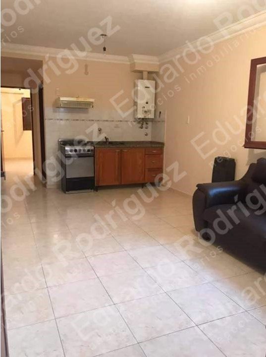 En venta excelente departamento calle 25 de Mayo 337