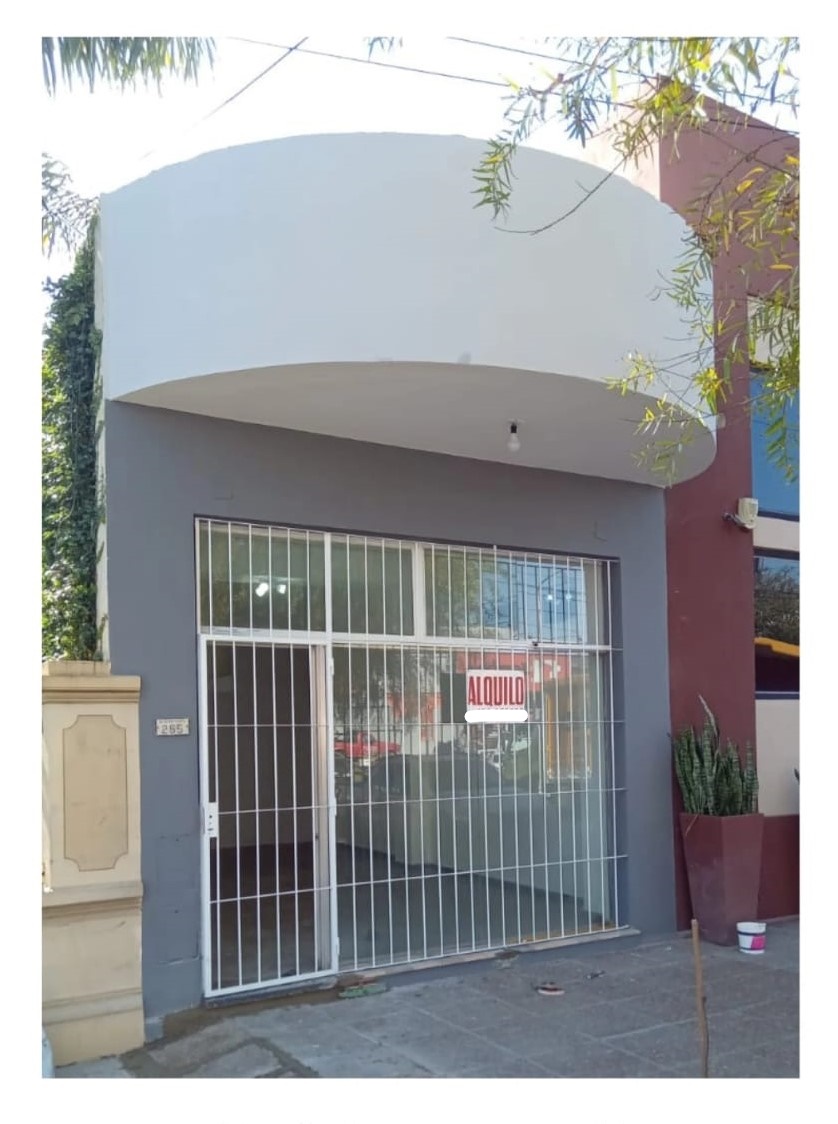 Se alquila excelente local comercial – Av. Almafuerte