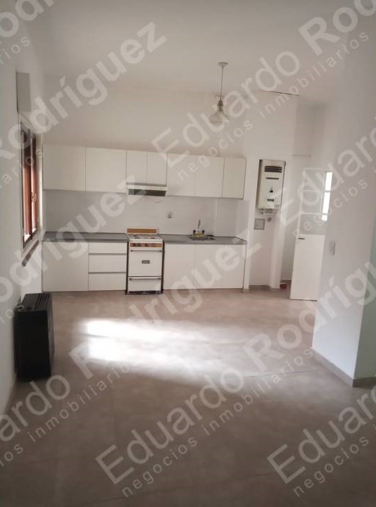 Se vende excelente dpto. - planta baja - Av. Alameda de la Federación