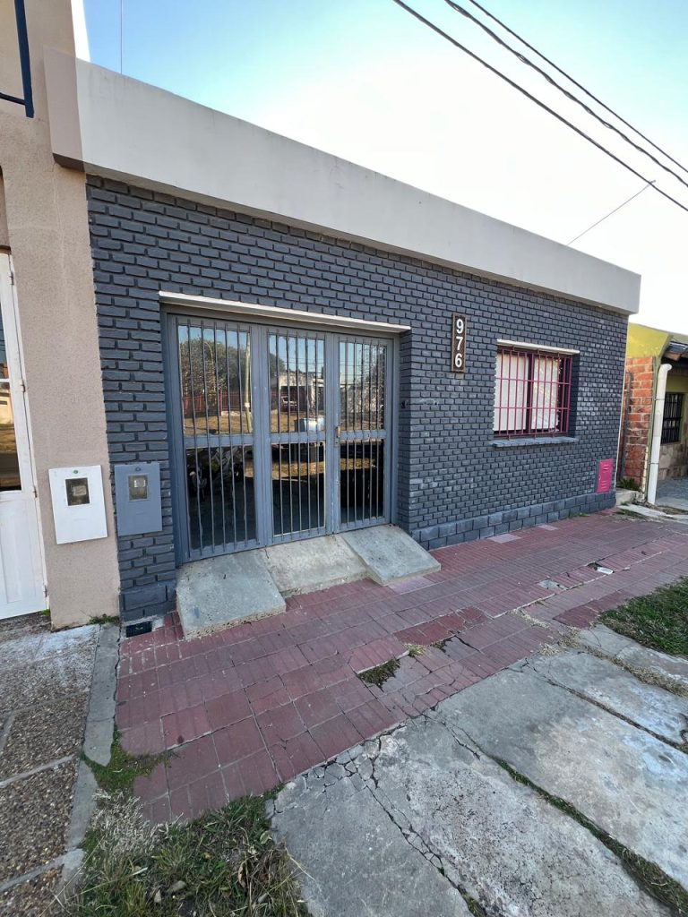 Se vende casa – calle División de los Andes casi Stos. Domínguez