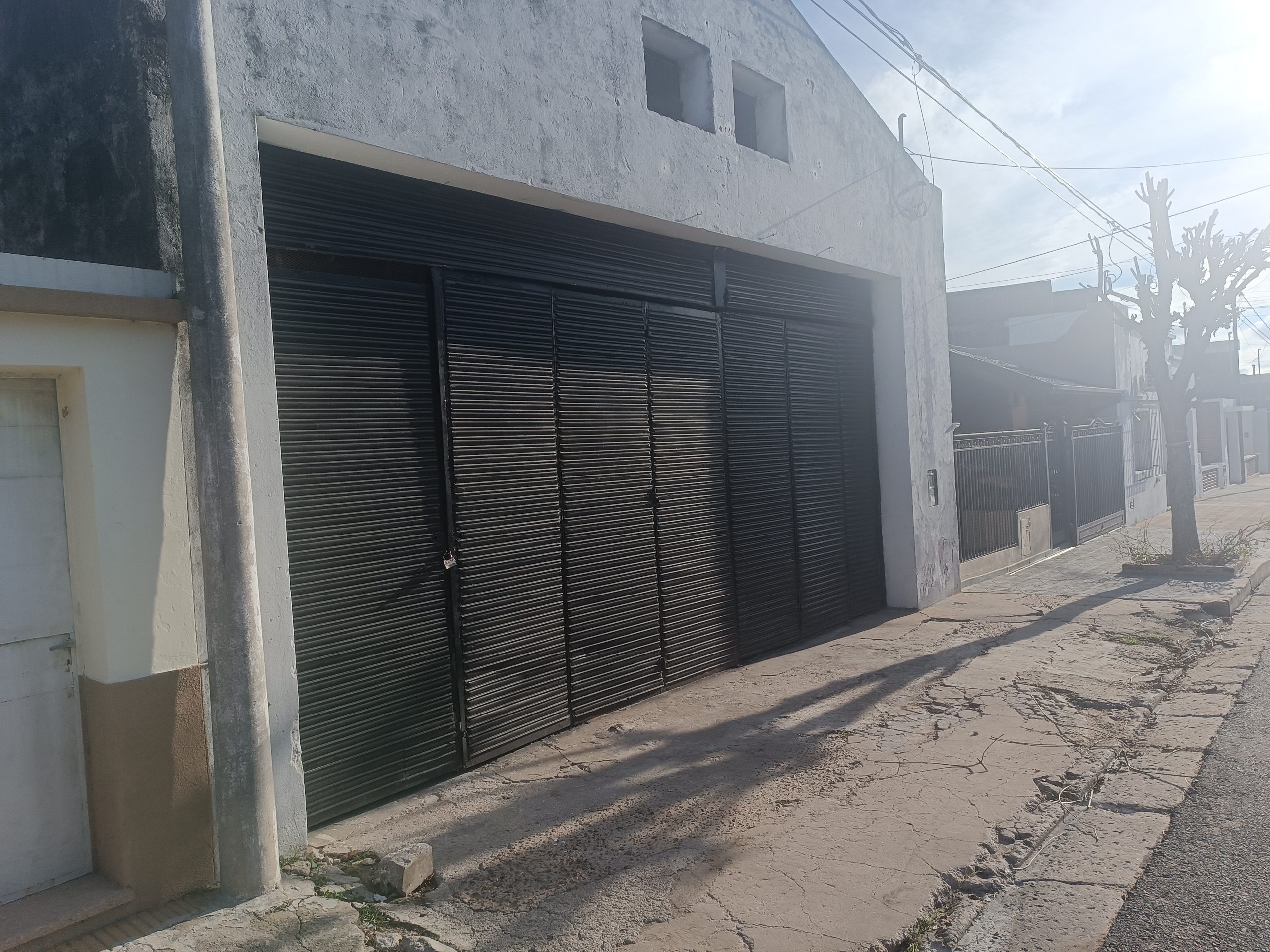 Se alquila galpón zona centro